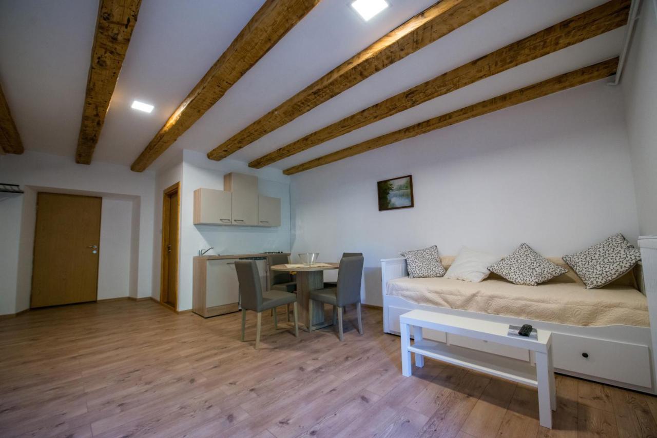 Vila Viktorija Brod na Kupi ภายนอก รูปภาพ